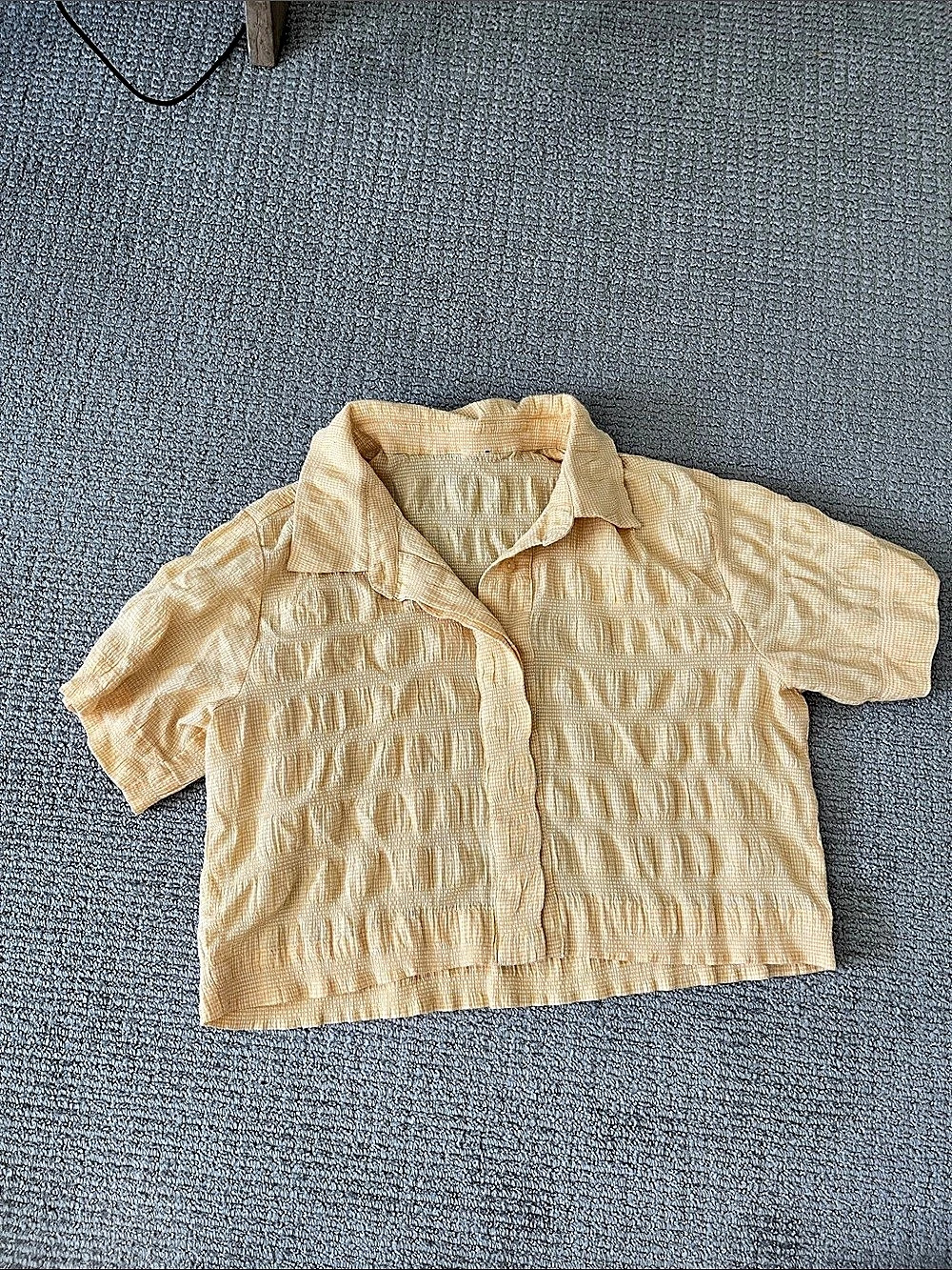 Textured Button Down Crop Top in Yellow Like New